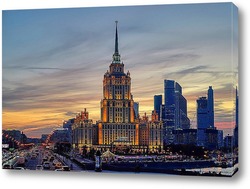   Постер Москва высотки в розовом закате-2