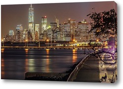   Постер посиделки на набережной с видом на Манхеттен