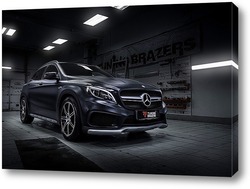   Постер Mercedes GLA 45 AMG