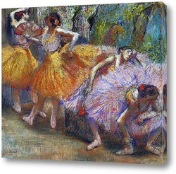  Русские танцовщицы