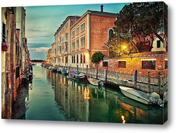    Ночные улицы Венеции