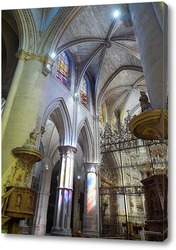    Интерьер кафедрального собора в Куэнке