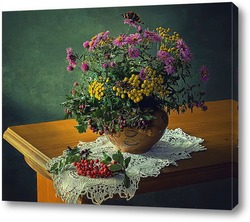  Натюрморт с букетом летних садовых цветов