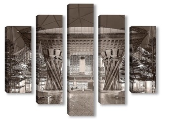 Модульная картина Цузумимон Тор в Каназаве