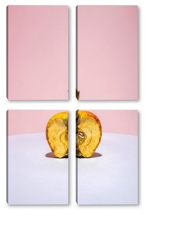 Геометрический натюрморт с бананом