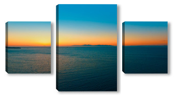 Модульная картина Аэросъемка морского пейзажа на закате.