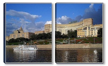 Модульная картина По Москве-реке