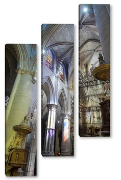 Модульная картина Интерьер кафедрального собора в Куэнке