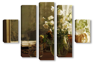 Модульная картина Белые колокольчики